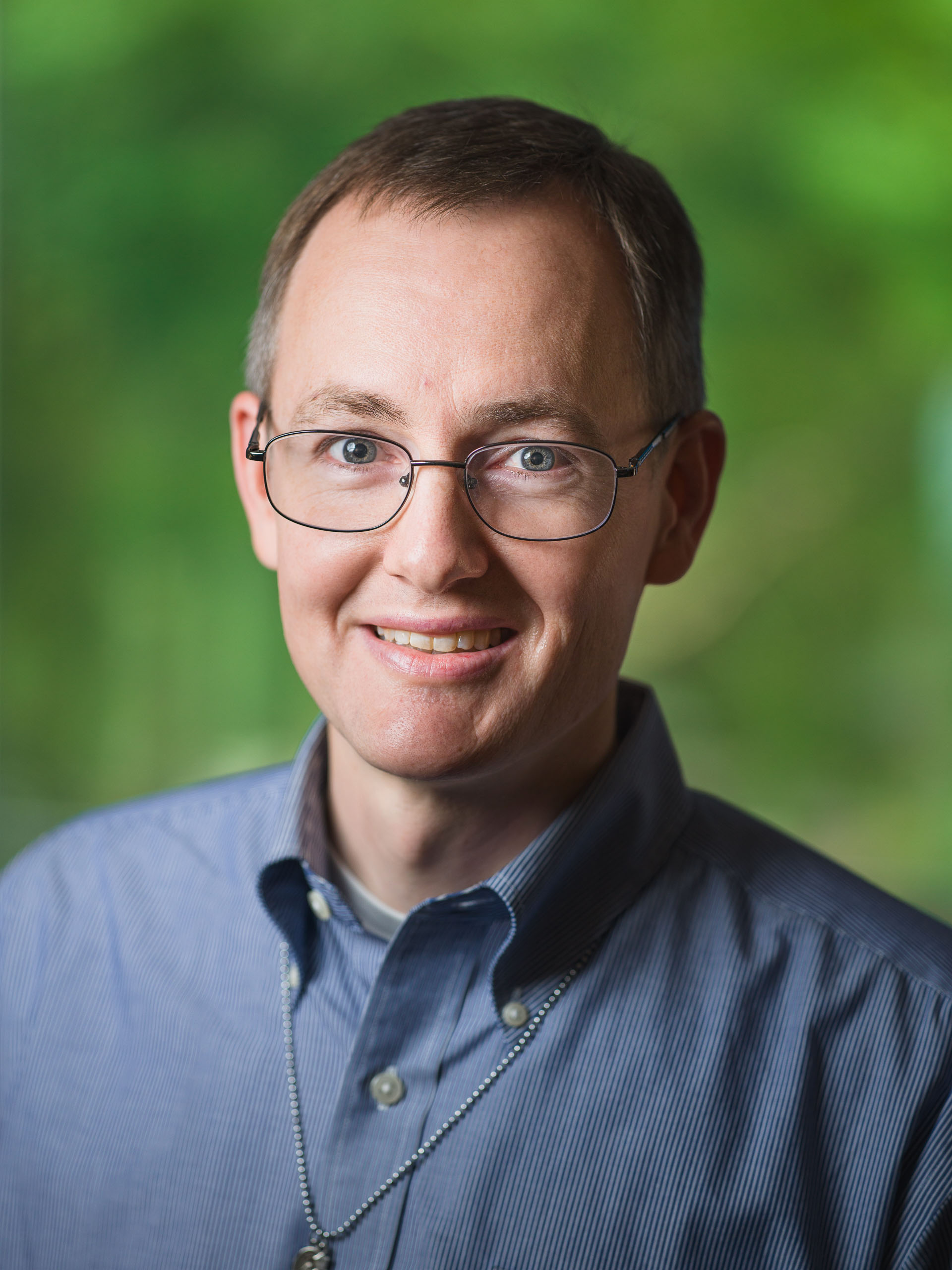 Mr. Eric  Hoyle